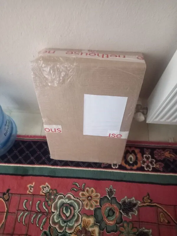 Lenovo LOQ Essential AMD Ryzen 7 7735HS 16GB 512GB SSD RTX3050 Freedos 15.6″ FHD 144Hz Taşınabilir Bilgisayar 83S00033TR
